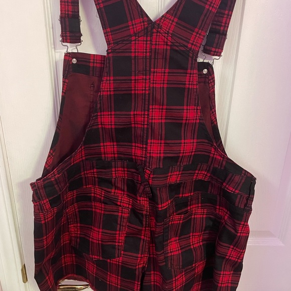 Overalls - Picture 3 of 3
